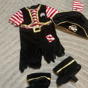 Halloween high quality baby pirate costume size 18 months